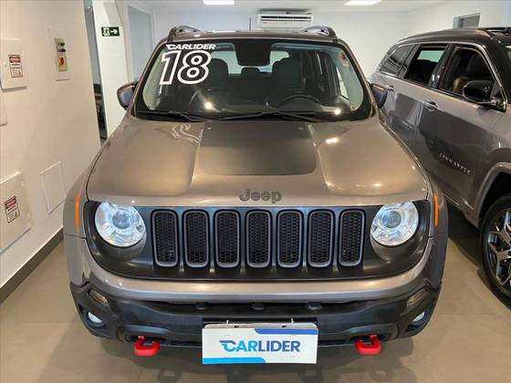 JEEP RENEGADE 2.0 16V TURBO DIESEL TRAILHAWK 4P 4X4 AUTOMÁTICO